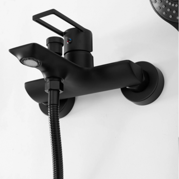 Смеситель для ванны REA FLIP BLACK черный настенный