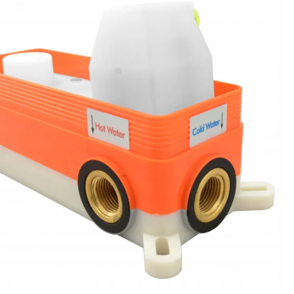 Змішувач для ванни REA LUNGO L. GOLD + BOX золотий прихованого монтажу