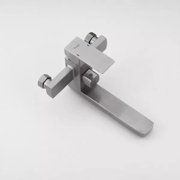 Смеситель для ванны FRAP  F32802