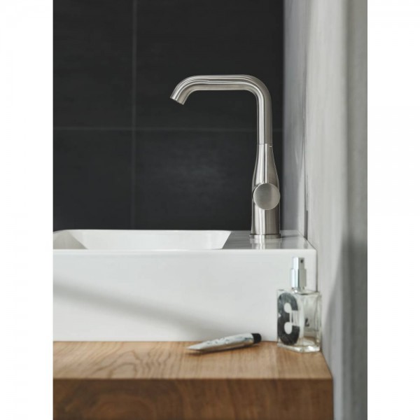 Смеситель для раковины однорычажный Grohe Essence 32628DC1 нержавеющая сталь
