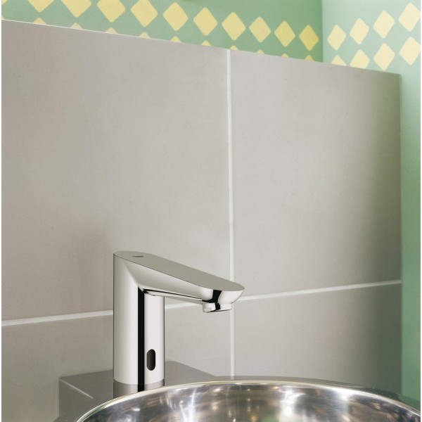 Кран для раковины электронный (сенсорный) Grohe Euroeco Cosmopolitain E 36269000