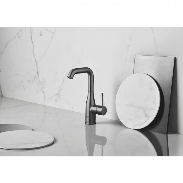 Змішувач для раковини чорний графіт одноважільний Grohe Essence 32628AL1