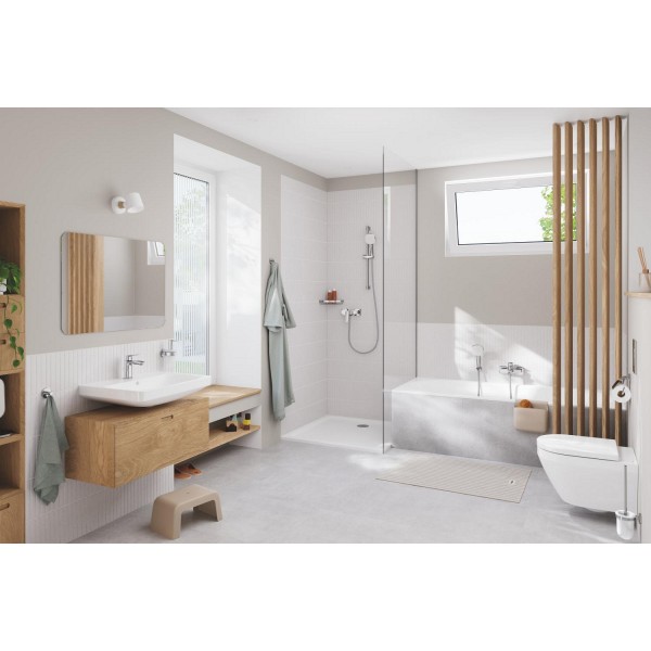 Смеситель для ванны квадратный Grohe Cubeo 1018130000