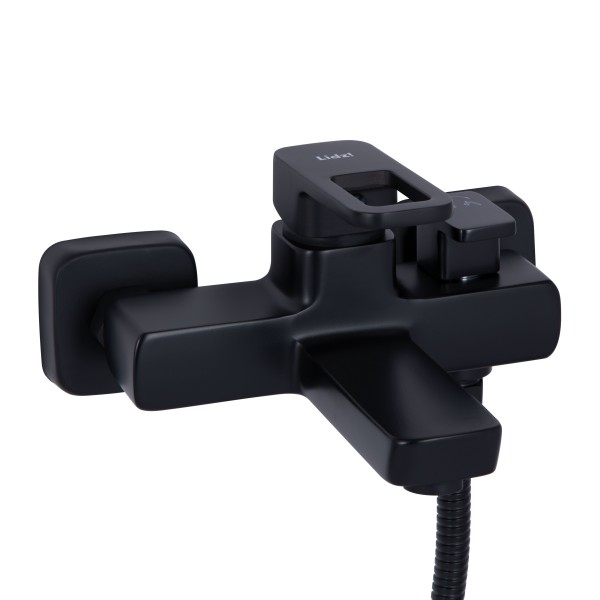 Смеситель для ванны черный Lidz LDWAW006BLA45393