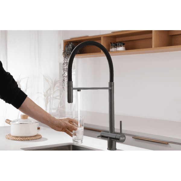 Графитовый смеситель с подключением к фильтрованной воде нержавеющий Nett GFGr-56