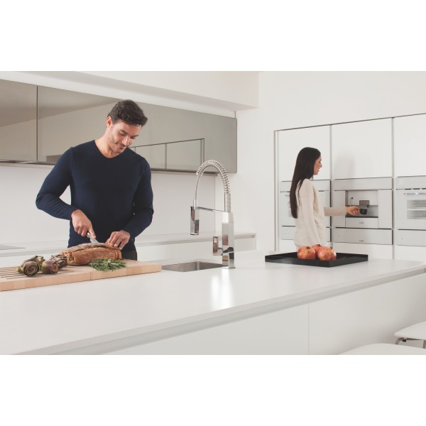 Змішувач для кухні з гнучким виливом Grohe Eurocube 31395000