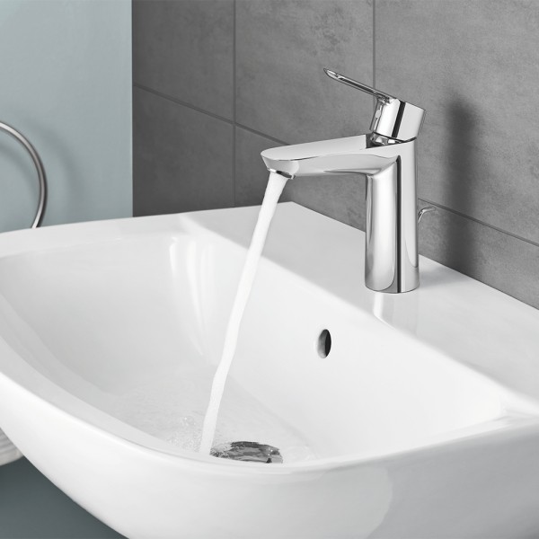 Смеситель для раковины Grohe BauLoop M-Size 23762000 Смеситель для раковины Grohe BauLoop M-Size 23762000