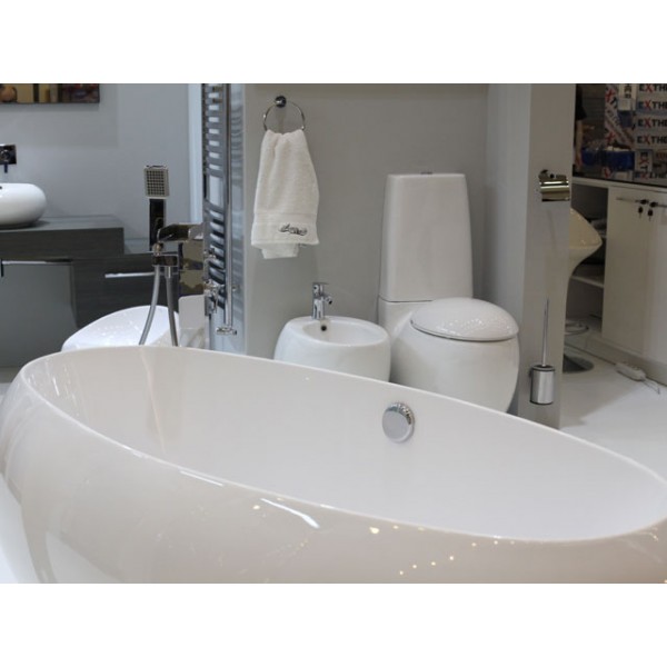 Ванна акрилова острівна з переливом Aqua-World AW430